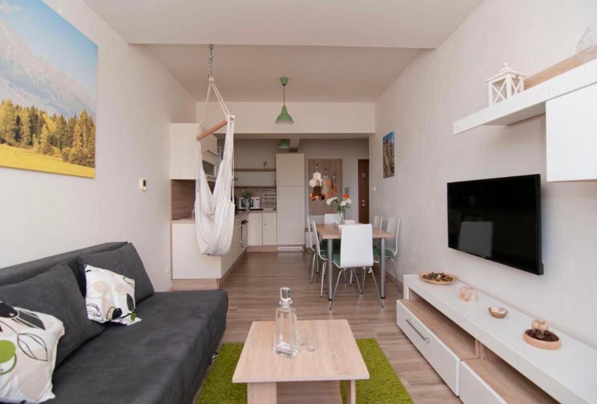 Apartman Lomnica - Vysoke Tatry Vel'ka Lomnica Exteriör bild