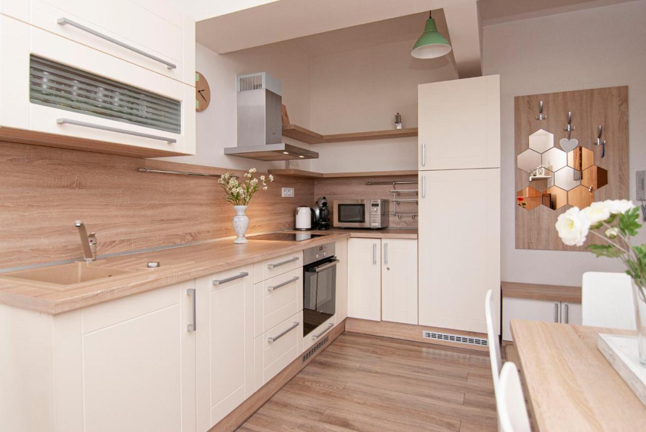 Apartman Lomnica - Vysoke Tatry Vel'ka Lomnica Exteriör bild